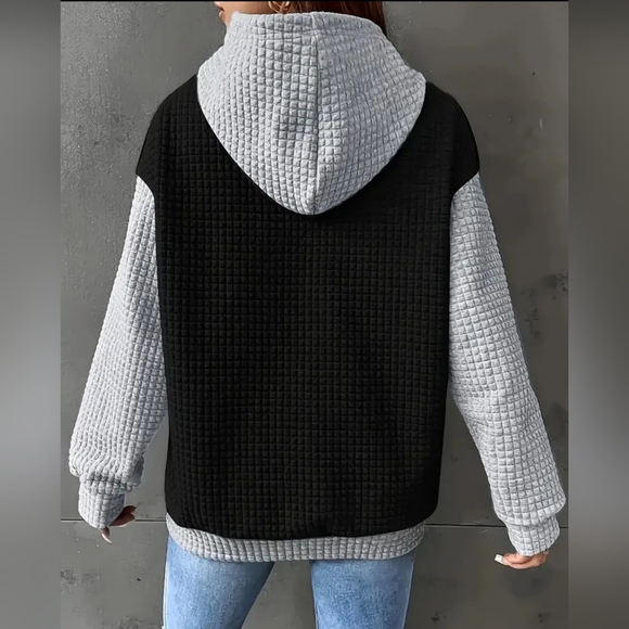 NIP Gorgeous Soft Designer Hoodie - Picture 4 of 5